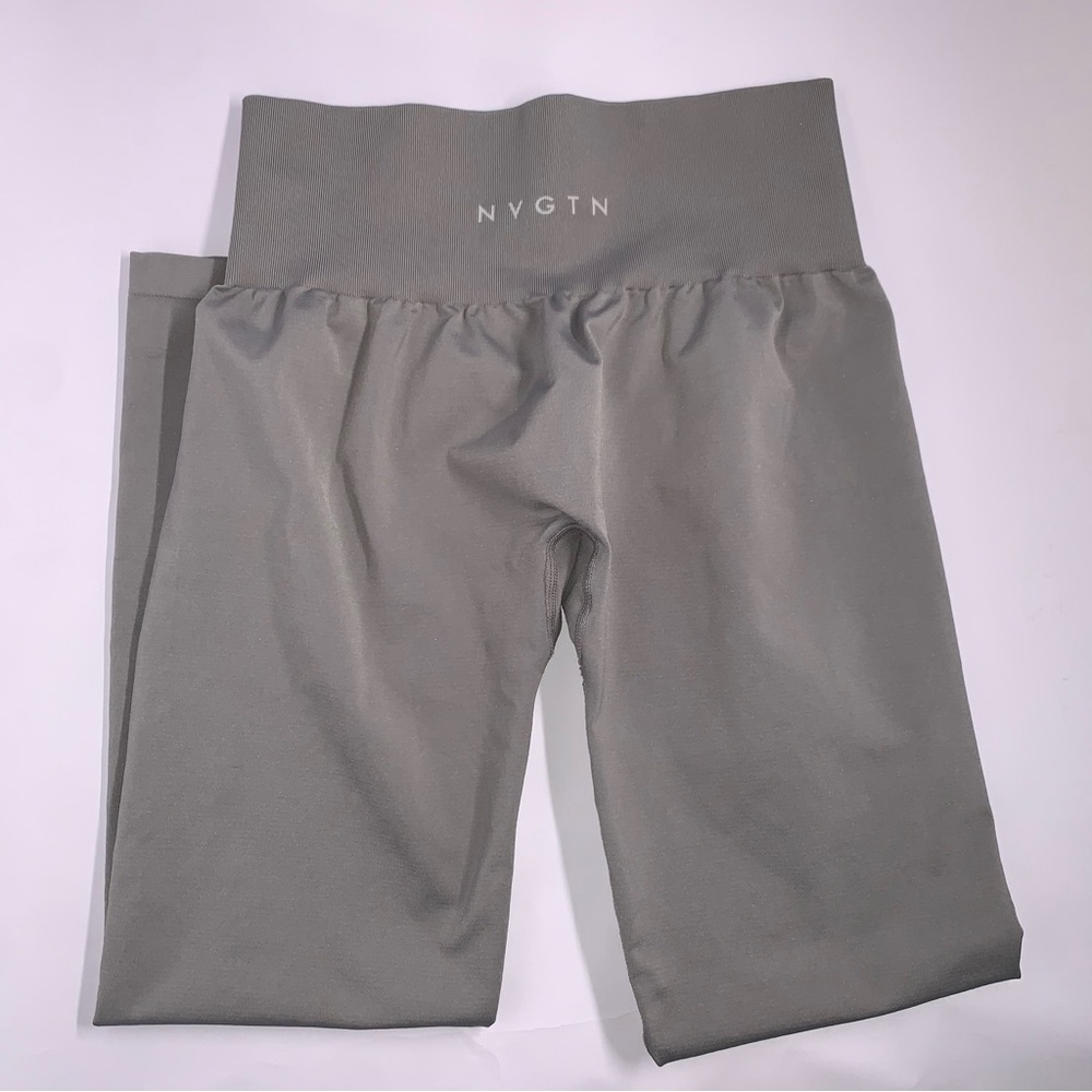 NVGTN leggings large
